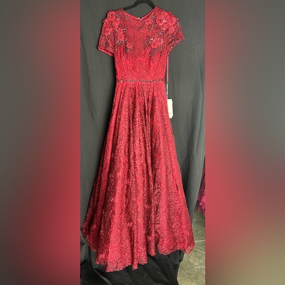 Mac Duggal 11216 EMBELLISHED ILLUSION CAP SLEEVE A LINE GOWN - Picture 3 of 6